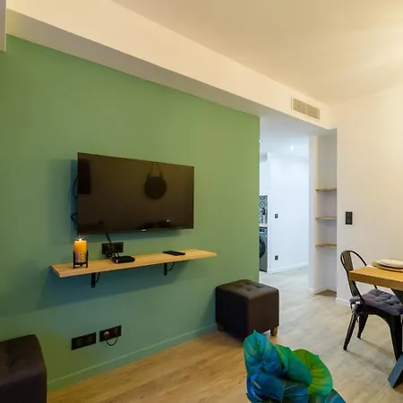 Pour 6 Au Coeur D'antibes