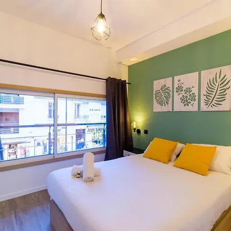 Pour 6 Au Coeur D'antibes * 昂蒂布