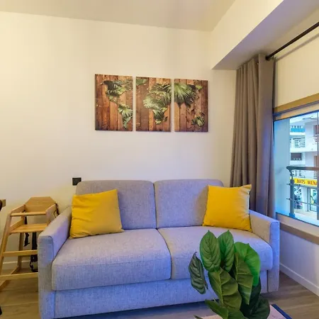 Pour 6 Au Coeur D'antibes