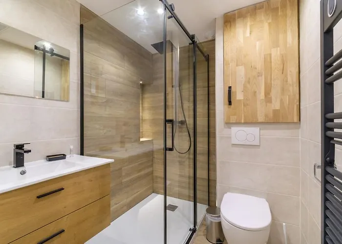 Pour 6 Au Coeur D'antibes Apartament